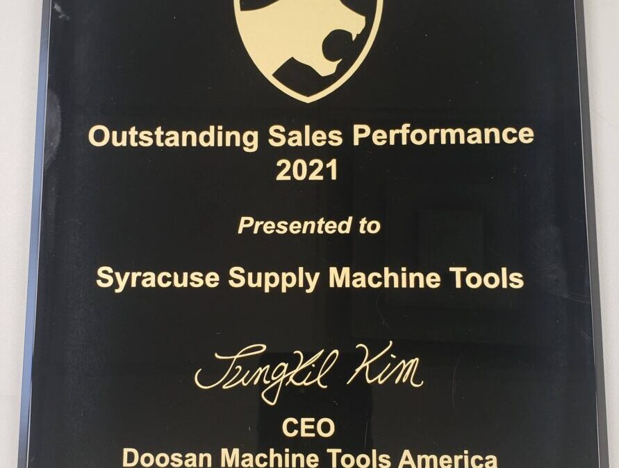Syracuse Supply Recognized for Outstanding Sales Performance in 2021 by Doosan